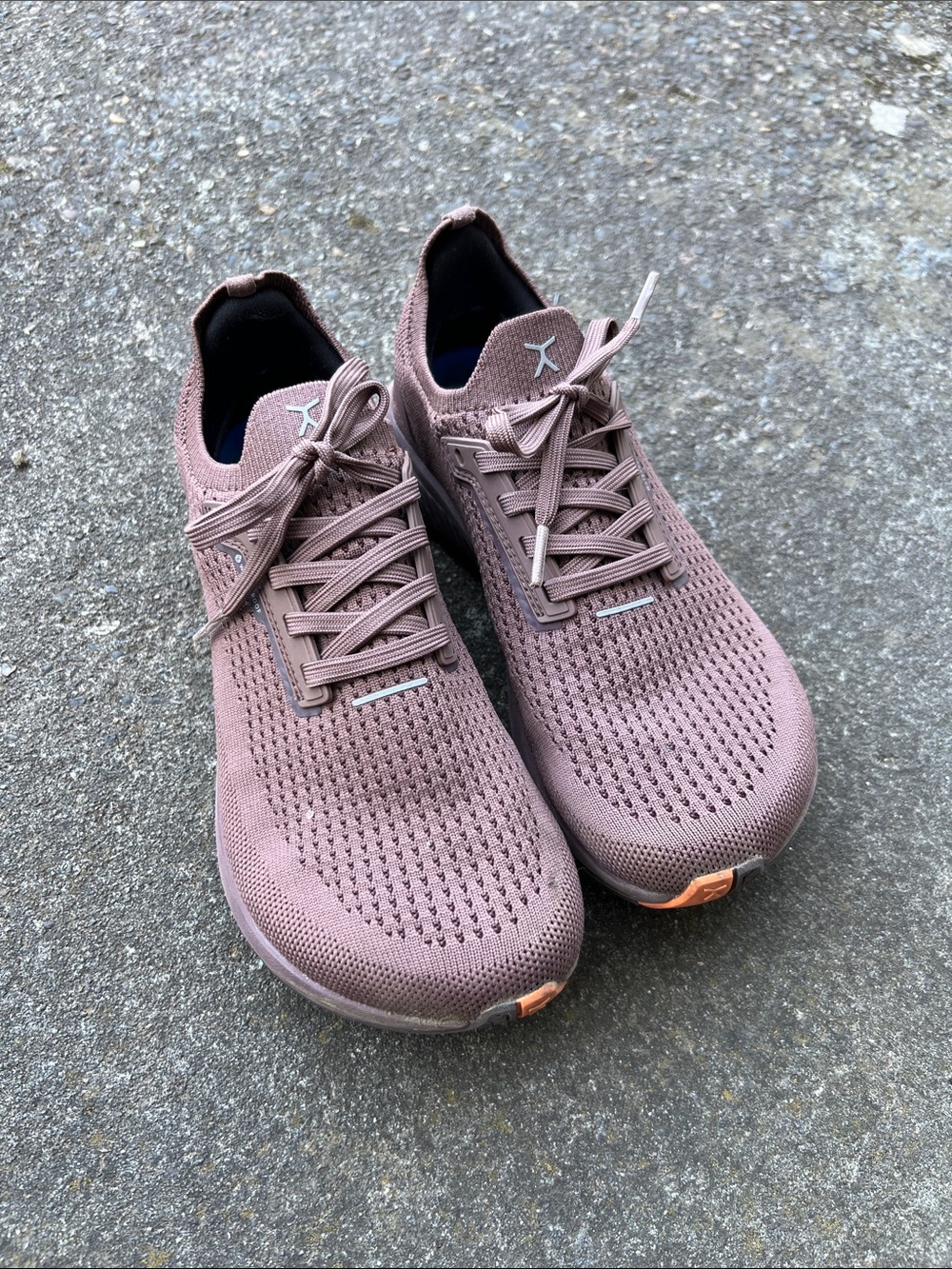 Flux Footwear Women’s Waterproof Knit Running Shoes in Mauve